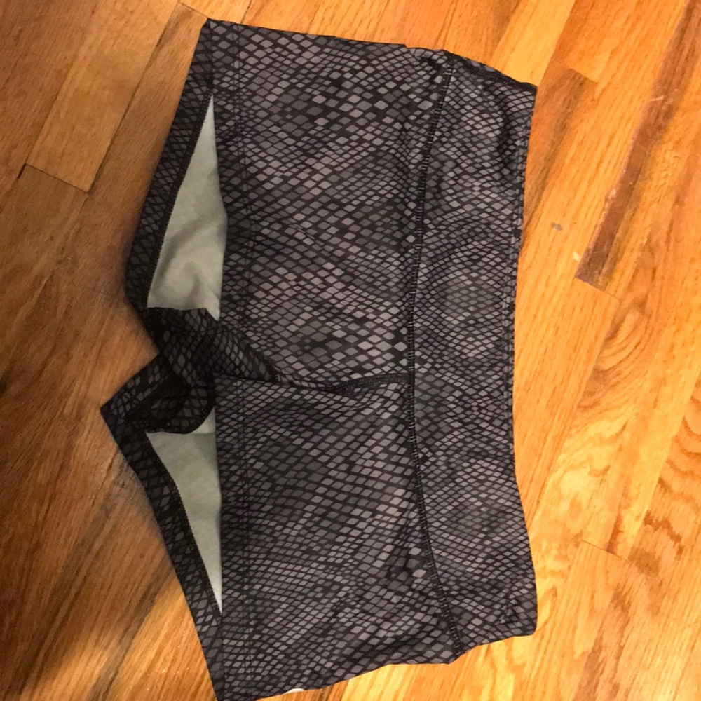Focus shorts